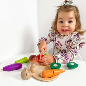 CLASSIC-WORLD-Wooden-Vegetable-Cutter-Set-with-Velcro-16-pcs-2