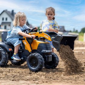 FALK-Case-CE-Pedal-Tractor-with-Backhoe-Loader-and-Trailer-3-7-years-1