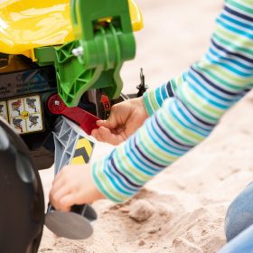 John-Deere-RollyBackhoe-Rolly-Toys-Backhoe-with-Attachable-Bucket-3