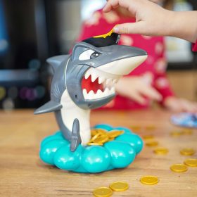 WOOPIE-Angry-Shark-Arcade-Game-1