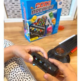 WOOPIE-Code-Breaking-Puzzle-Game-2