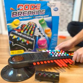 WOOPIE-Code-Breaking-Puzzle-Game-3