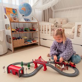 WOOPIE-Electric-Train-Set-Locomotive-Track-Farm-Animals-70-pcs-1