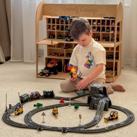 WOOPIE-Electric-Train-Track-Retro-Train-Locomotive-2-Wagons-–-76-piece-Set-1