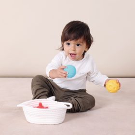 WOOPIE-GREEN-Box-XXL-Montessori-Educational-6-in-1-Sensory-Box-5-6-Months-13-pcs-FSC-3