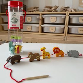 WOOPIE-GREEN-Wooden-Threading-Blocks-Safari-Animals-ZOO-13-pcs-2