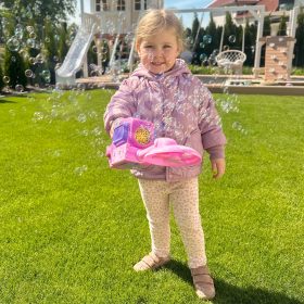 WOOPIE-Hand-Lawn-Mower-Bubble-Machine-Pink-2