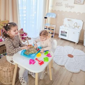 WOOPIE-Kinetic-Sand-0.5-kg-Table-Set-with-Molds-2