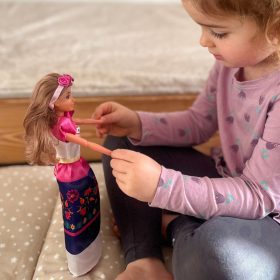 WOOPIE-ROYAL-Women-of-the-World-Dolls-Lily-Mexican-Traditional-Floral-Dress-3