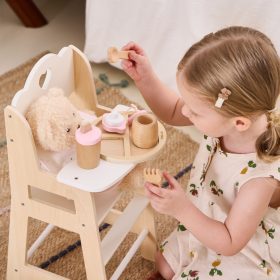 VIGA-PolarB-Wooden-Doll-Feeding-Bag-Set-with-Bottle-and-Bib-1