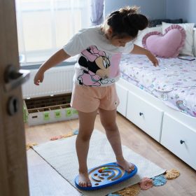 VIGA-Sensory-Wooden-Balance-Board-with-Maze-3