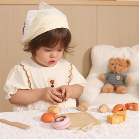 VIGA-Wooden-Breakfast-Set-–-Little-Baker-3