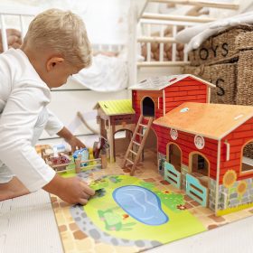 WOOPIE-GREEN-Mega-Farm-Animal-Figures-Stable-Cowshed-Henhouse-18-pcs-1
